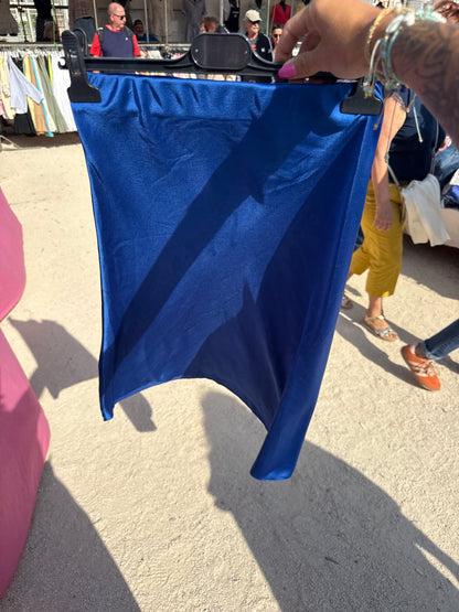 Jupe bleu électrique