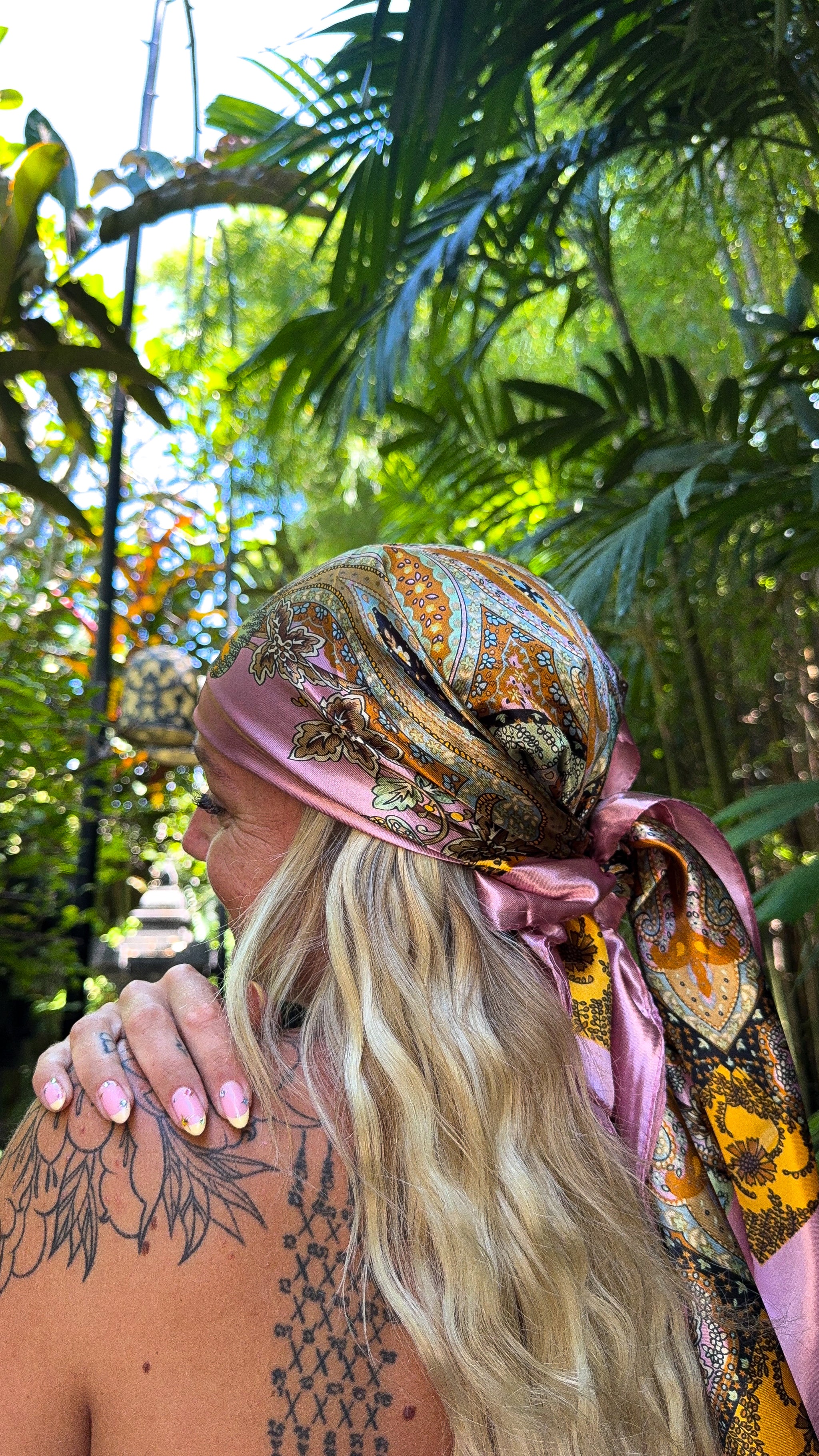 Foulard Séville - foulard multifonction 90x90