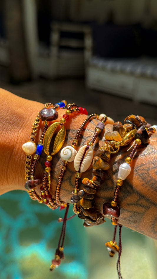Composition de 7 Bracelets MARRON Bali – Ajustables