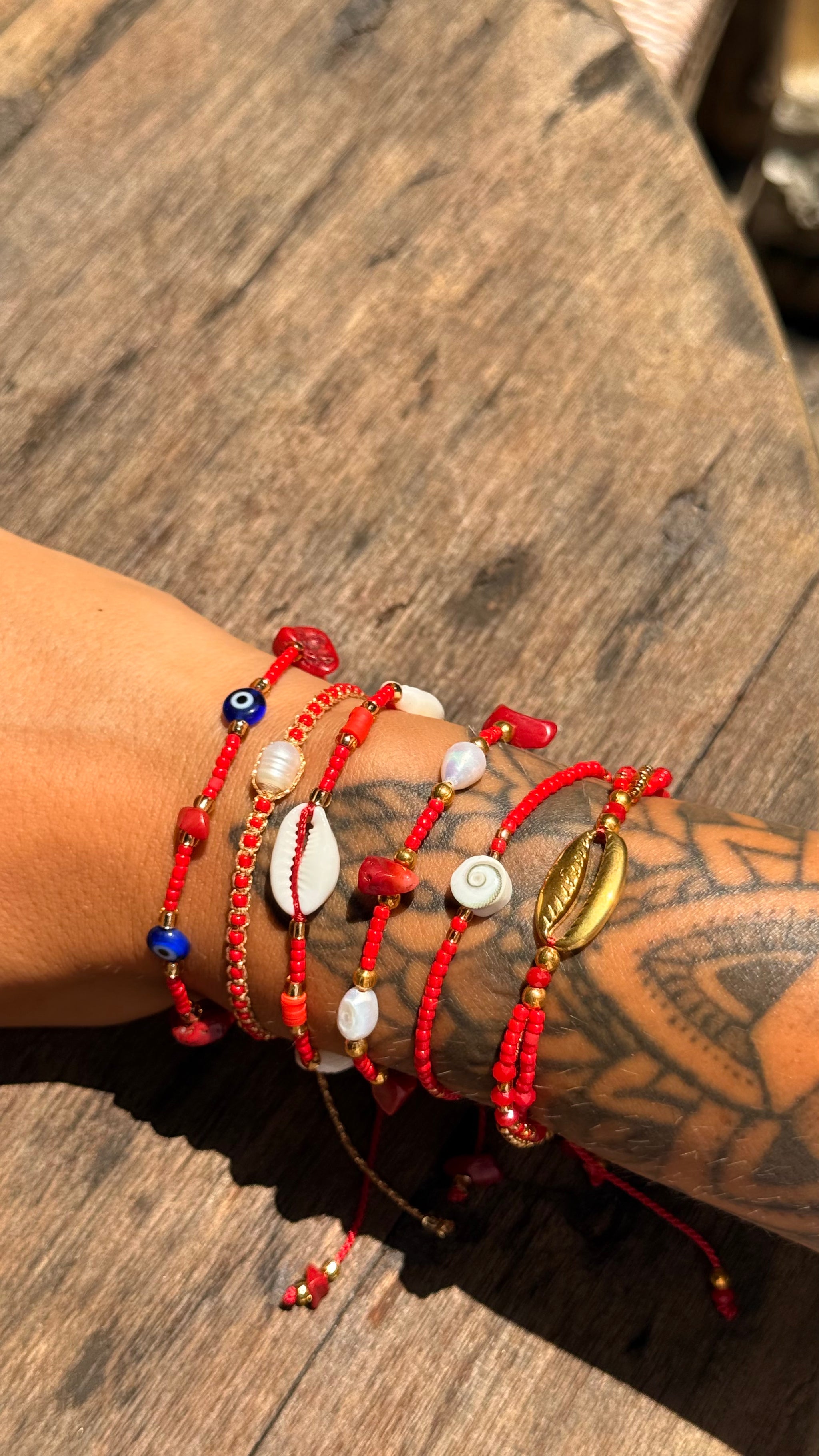 Composition de 6 Bracelets ROUGE Bali – Ajustables