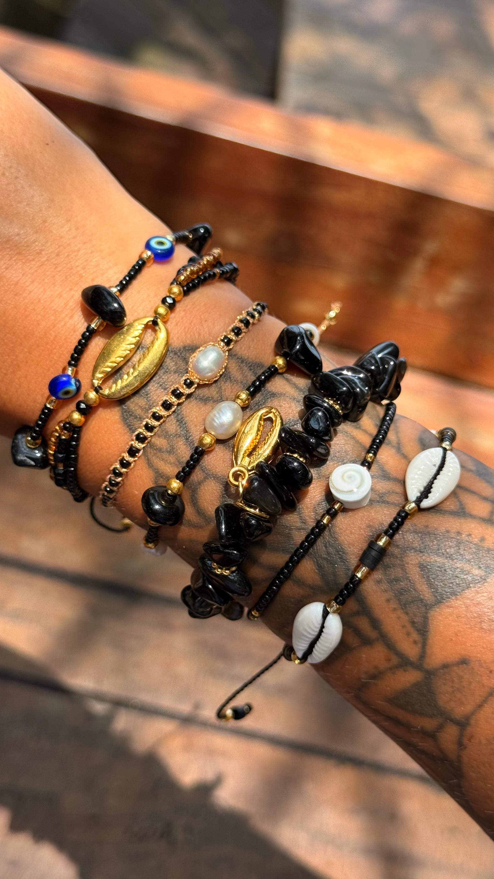 Composition de 7 Bracelets NOIR Bali – Ajustables